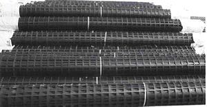 鋼塑復合土工格柵 現(xiàn)代工程中的多功能增強材料